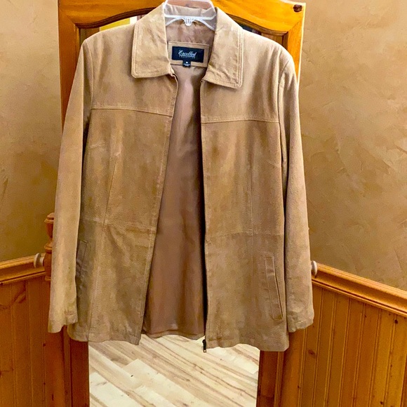 Leather jacket - Picture 1 of 2